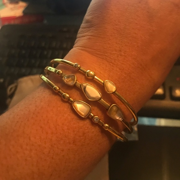 NWT Kendra Scott Trio Band, Ivy Statement Bracelet, GOLD WHITE MIX, - Picture 2 of 6